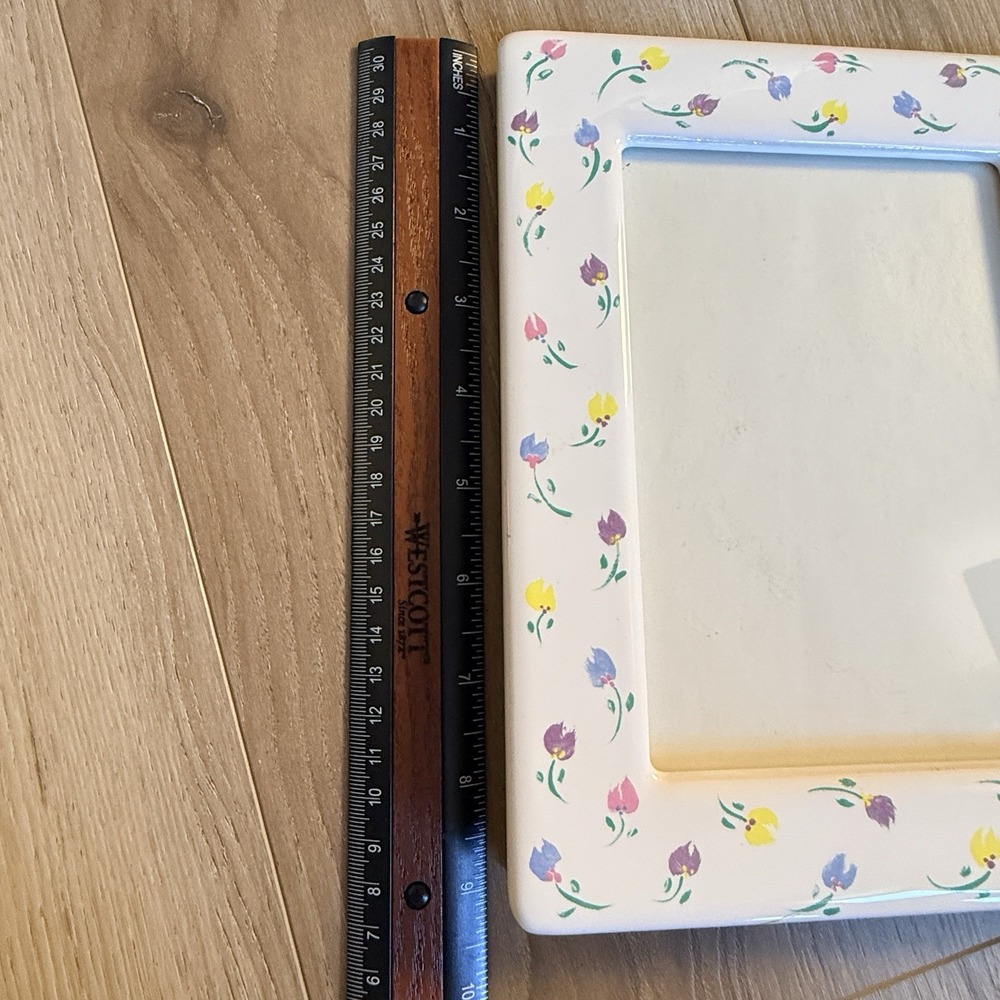 Vintage Ceramic Floral Tulip Picture Frame White Pastel 4x6 Photo Tabletop Decor - Picture 9 of 10